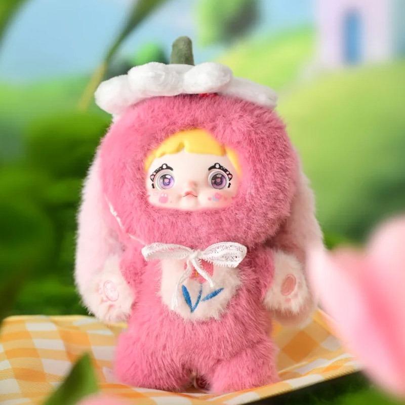 Original Nommi V2 Garden Rabbi - Vinyl Figure Blank recension och pris